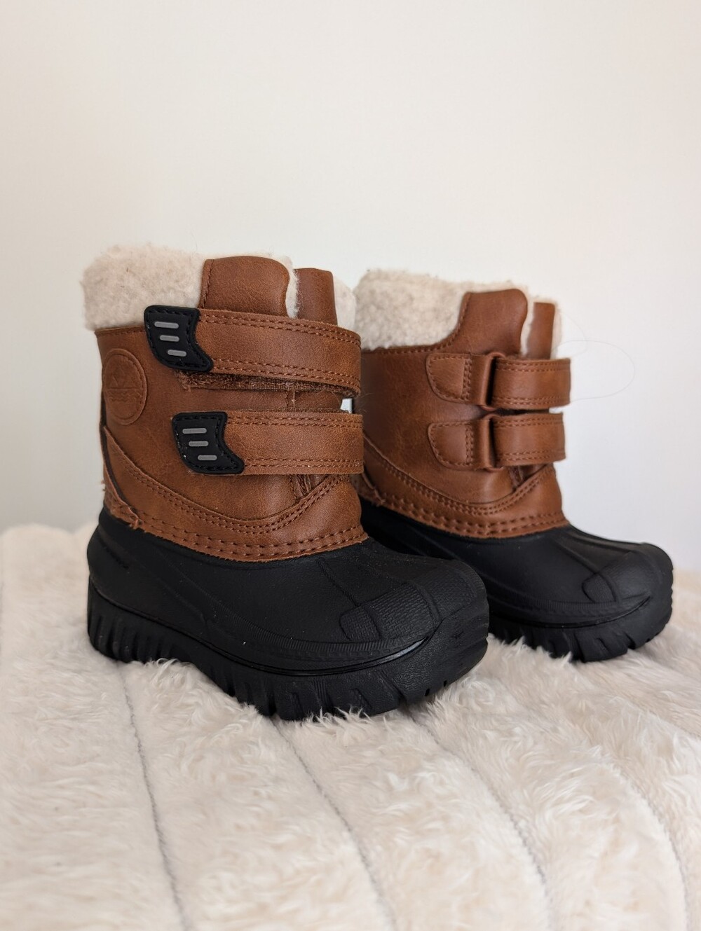 Baby Winter Boots Thinsulate Size 4